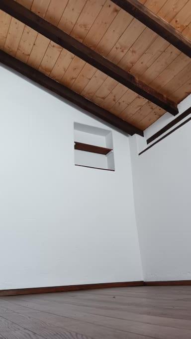 Вилла Antica Torre Del Castello Casa Ceresiana Carabietta Экстерьер фото