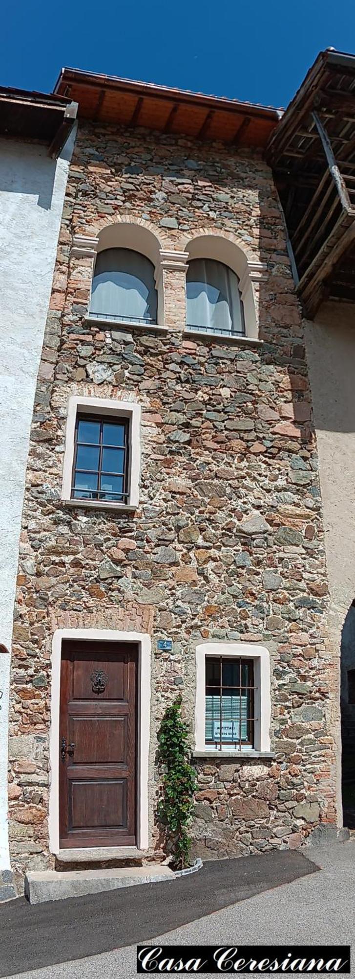 Вилла Antica Torre Del Castello Casa Ceresiana Carabietta Экстерьер фото